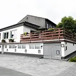 Gruppenhaus Haus Berchstein Винтерберг